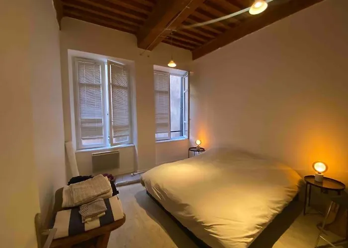 아파트 Old Town - Vieux -50 M2 Flat
