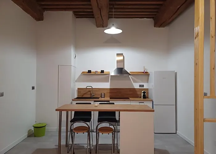 Old Town - Vieux -50 M2 Flat