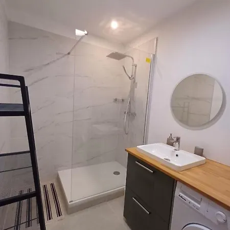 Apartment Old Town - Vieux -50 M2 Flat